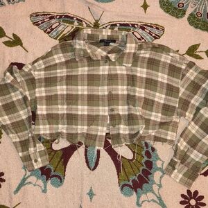Forever 21 Green and Cream Cropped Plaid Shirt